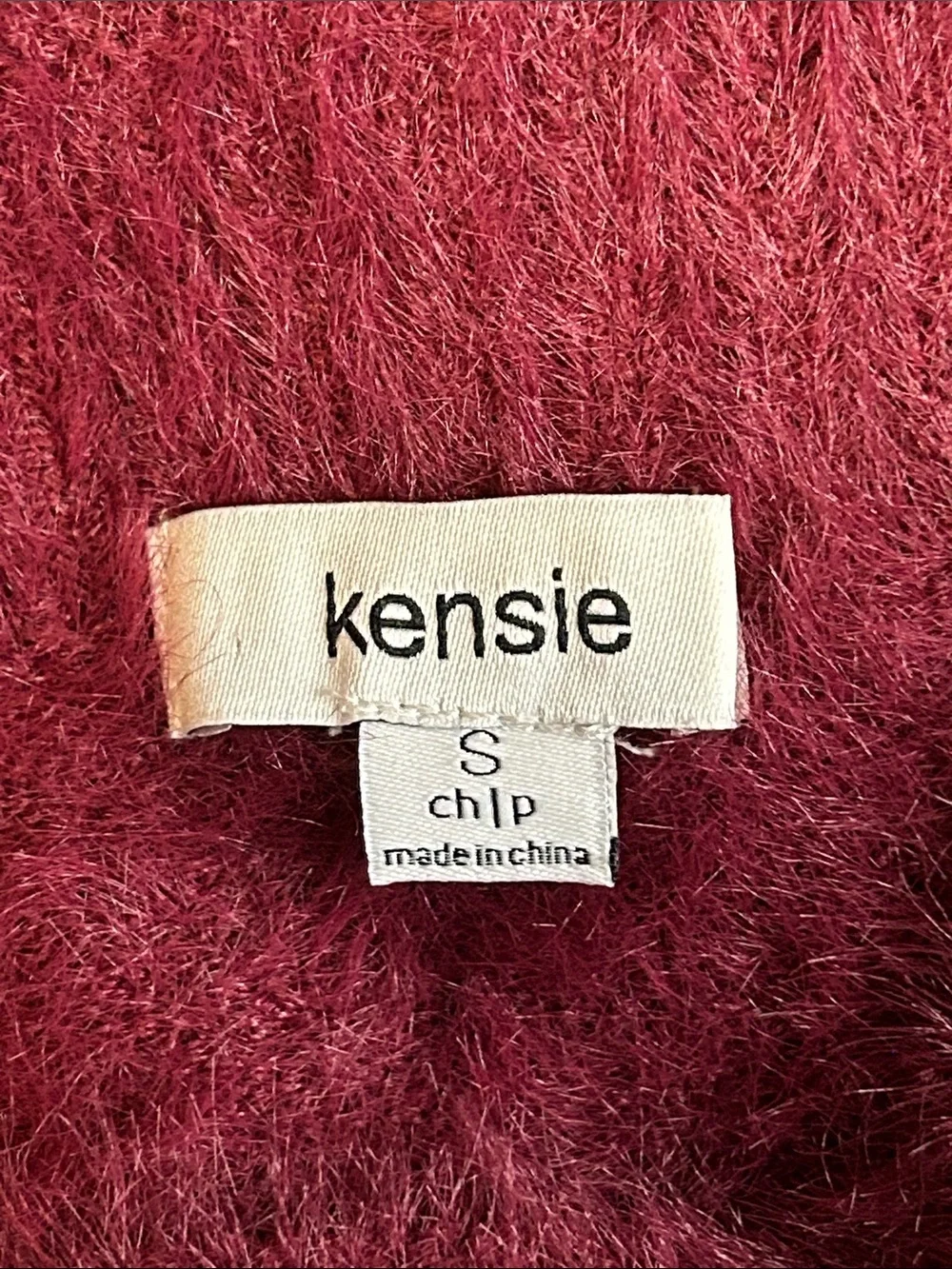 Kensie Soft Maroon Short Sleeve Crew Neck Fuzzy Sweater Small S